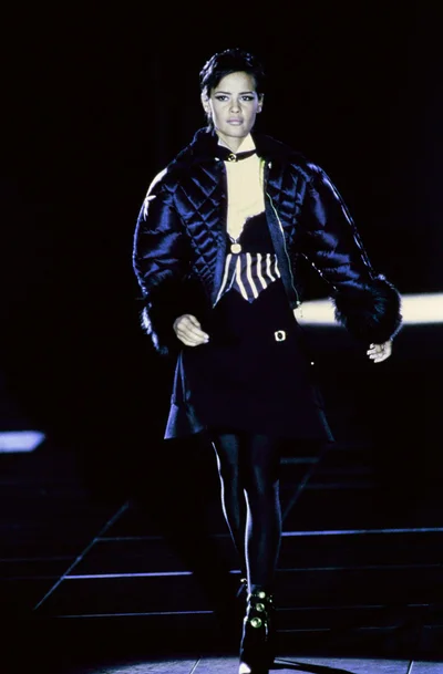 Look 19
